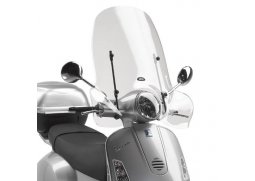 Kappa 104AK přední plexi, čiré 51,5 x 69,5 cm (VxŠ) PIAGGIO Vespa 125 200 granturismo (03-08), PIAGGIO Vespa GTS 125 150 250 300 (06-19), PIAGGIO Vespa GTS 125 150 300 Super (08-19), PIAGGIO Vespa LX