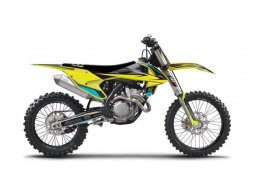 BLACKBIRD komplet ochranné plasty a nálepky + potah sedadla KTM SX-SXF 16-18, EXC 17-19 STEALTH žlutá fluo